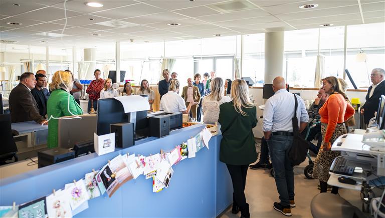 link naar foto's bezoek achter de schermen Spaarnegasthuis