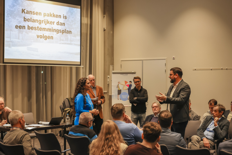 Ondernemers en politiek Haarlemmermeer in discussie over ruimte voor wonen en werken 