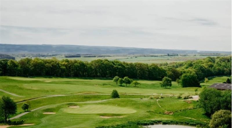 Pin High en MeerBusiness golfen op de Five Nations & Durbuy