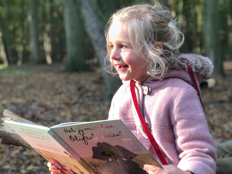 deboekentas.nl pakt uit tijdens de Kinderboekenweek!