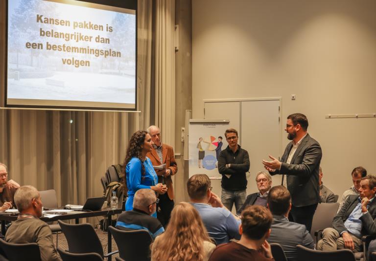 Ondernemers en politiek Haarlemmermeer in discussie over ruimte voor wonen en werken 